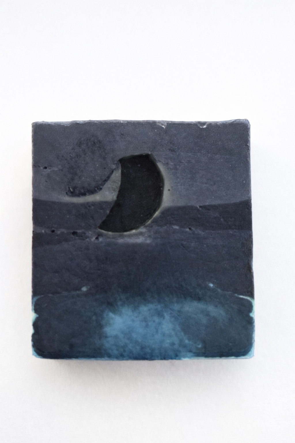 Deep Cleanse Midnight Moon Bar